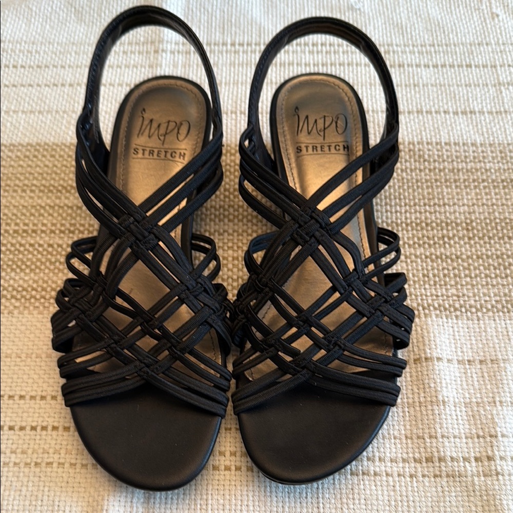 Impo Black Criss-Cross Sandals for Casual Wear